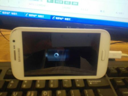 手机充电充不进去是什么原因？各品牌解决方法大全,第3张